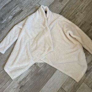 Bobeau One-Button Wrap Cardigan Off White Faux Shearling Size Medium